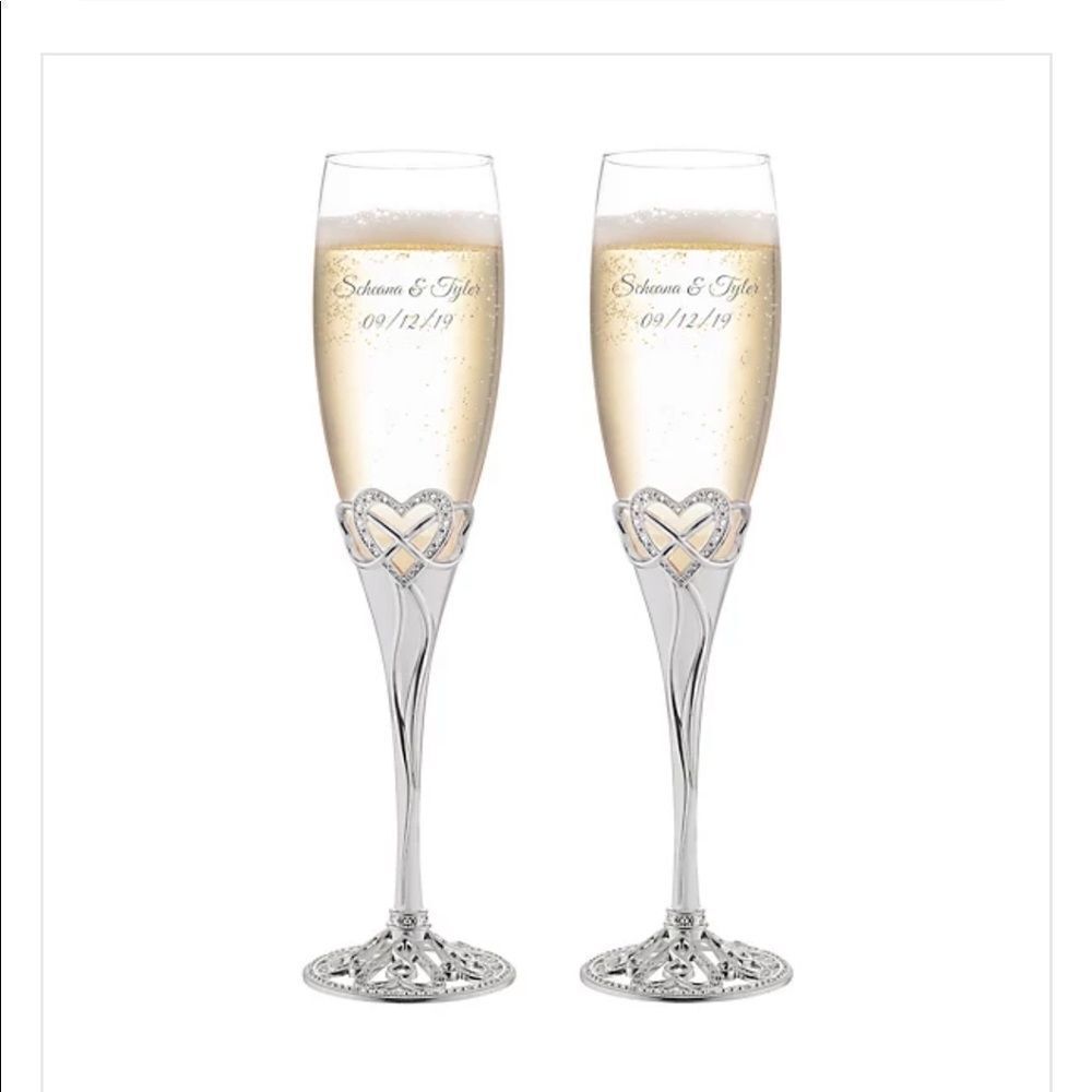 TR Infinity Heart Champagne Flute Set - Picture 7 of 7